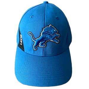 Detroit Lions Official NFL Velcro Honolulu Blue Dad Hat
